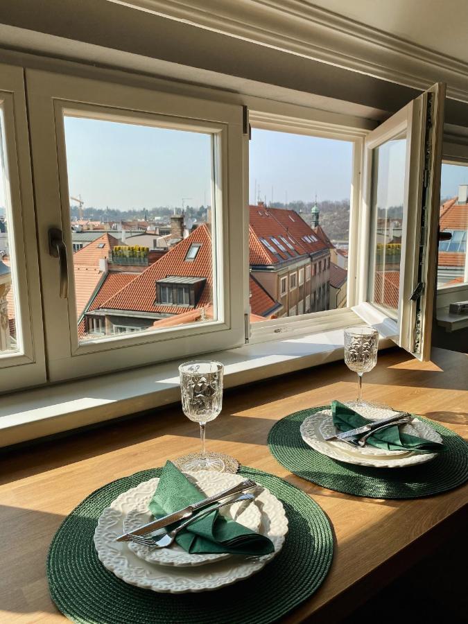 Beautiful Apartment Dlouha Prag Exteriör bild