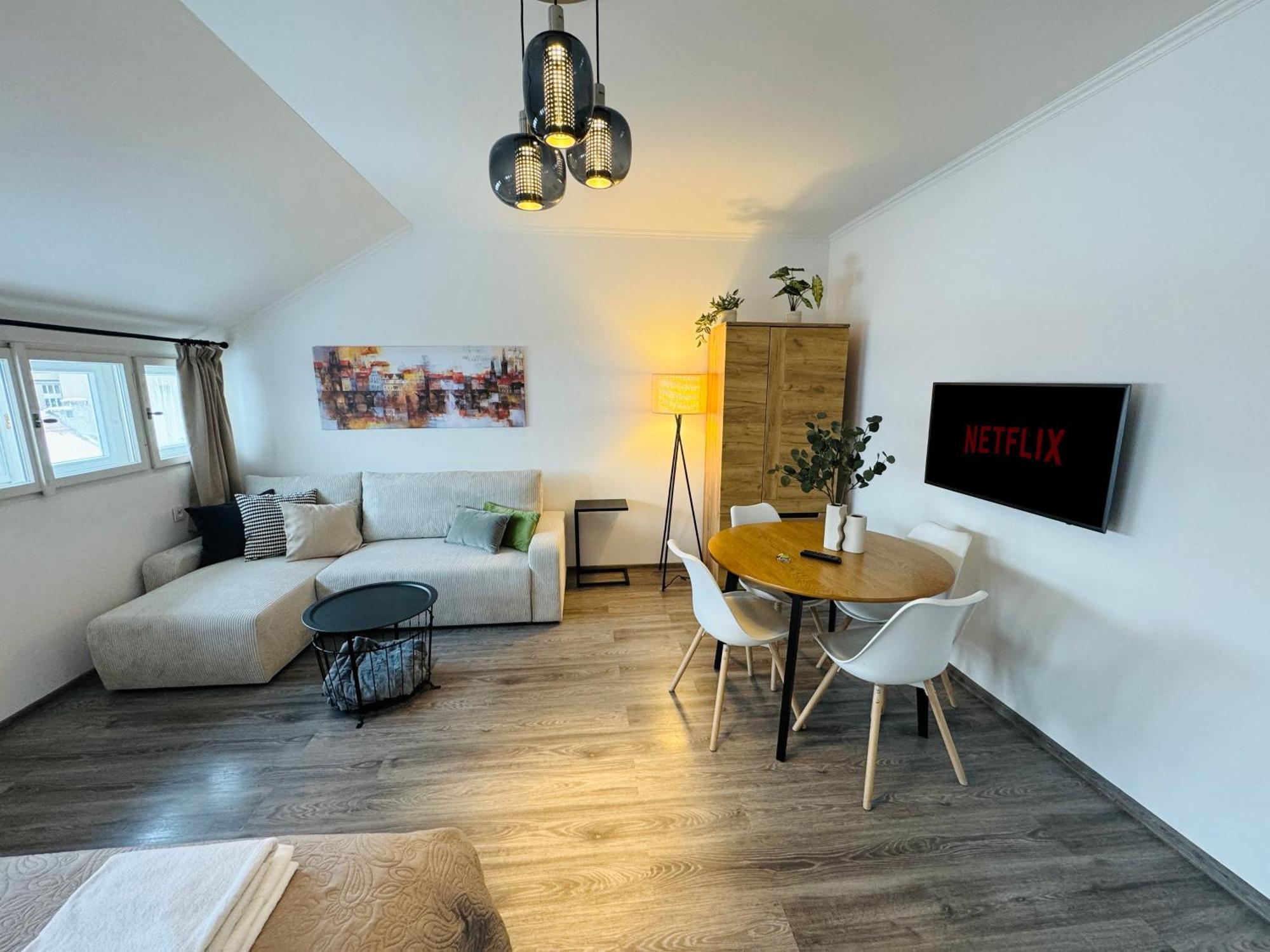 Beautiful Apartment Dlouha Prag Exteriör bild